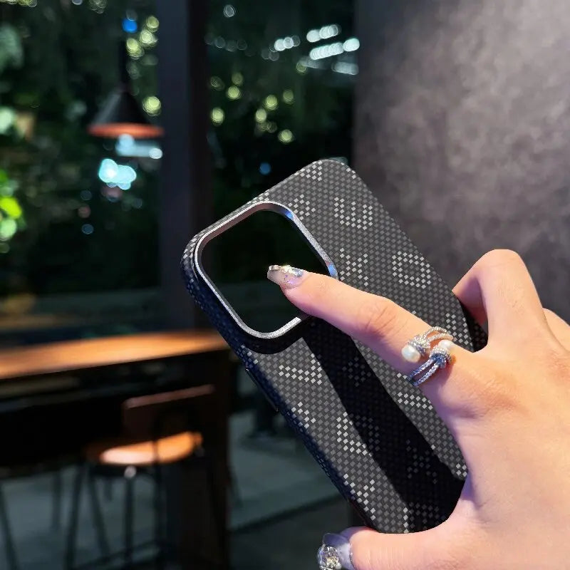 Carbon fiber textured letters with luminescent effect, suitable for shockproof magnetic phone cases of iPhone 14, 15 and 16