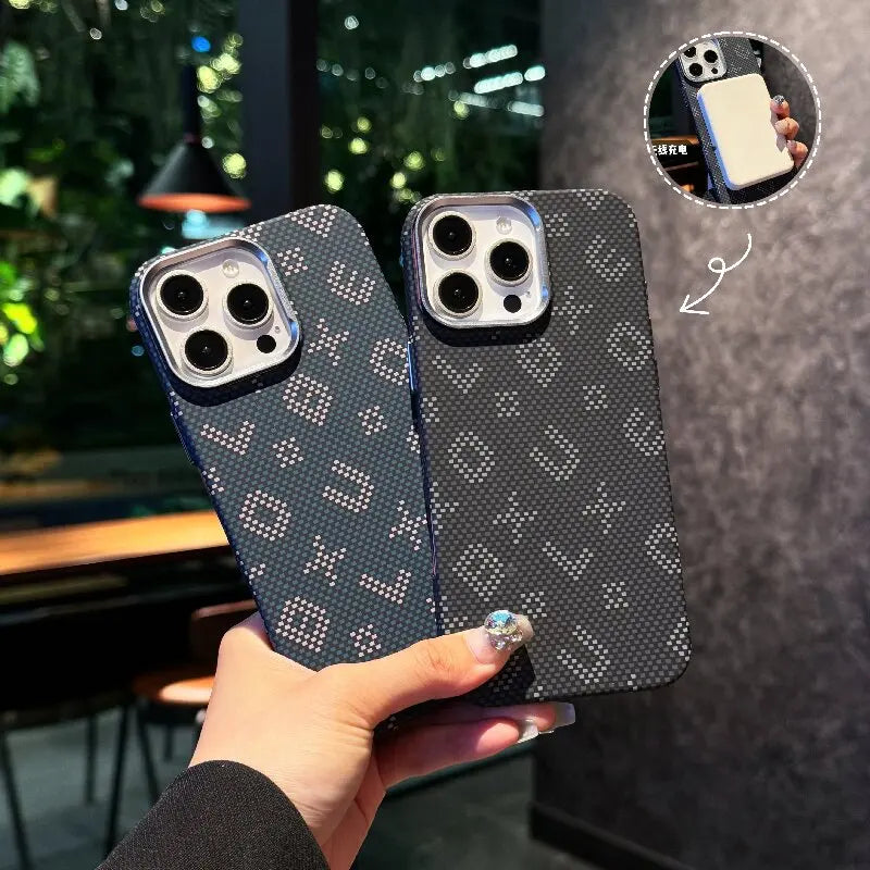 Carbon fiber textured letters with luminescent effect, suitable for shockproof magnetic phone cases of iPhone 14, 15 and 16