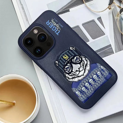 3D Embroidered Cute Dog Wolf Tiger Leopard Leather Phone Case For iPhone 15 Pro Max Protective Cover For iPhone 15 Pro 15 Plus