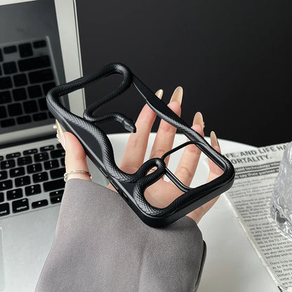 Cool 3D Snake Hollow Dissipate Heat Phone Case For iPhone 16 15 14 13 12 11 Pro Max Luxury White Shockproof Soft Silicone Cover