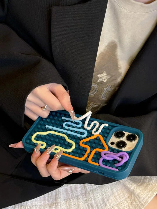 Puzzle Silicone Case for iPhone 16-11 – Stress Relief | PhonelyHub